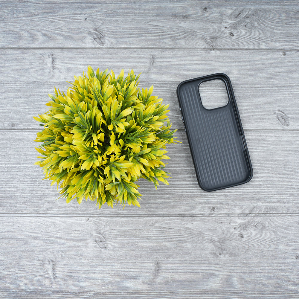 iphone 15pro black leather